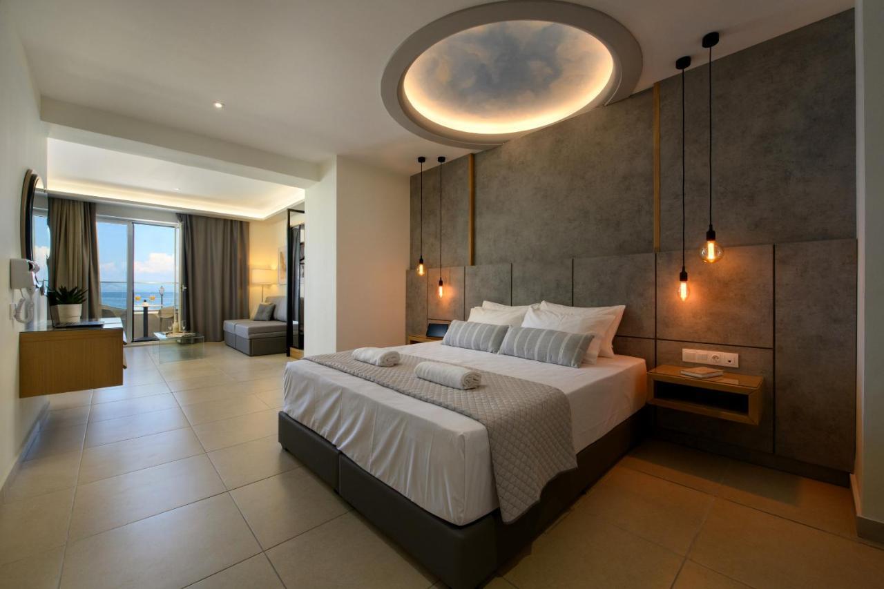 Potamaki Beach Hotel Benitses  Bilik gambar